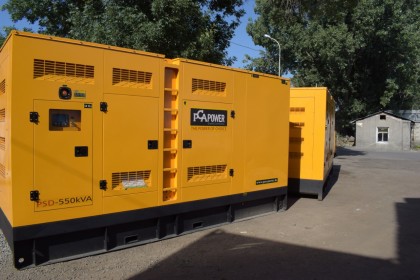 Дизельный генератор мощностью 550kVA для аквапарка города Атырау